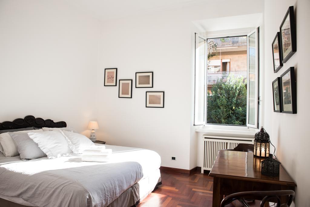 Porta Latina Apartment Roma Exterior foto